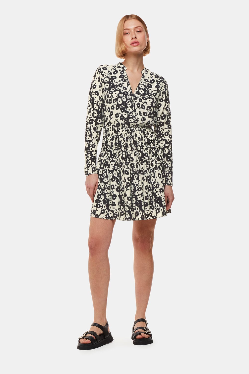 Black Riley Floral Shirred Dress